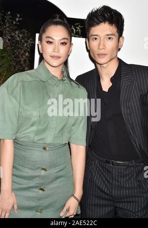 WEST Hollywood, CA - 05 Dezember: Dianne Doan (L) und Manny Jacinto die 2019 GQ Männer nehmen an der Feier im West Hollywood EDITION auf 05 Dezember, 2019 in West Hollywood, Kalifornien. Stockfoto