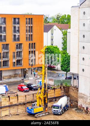 Piledriver in einer Baustelle im Zentrum von Dresden Sachsen Deutschland. Stockfoto