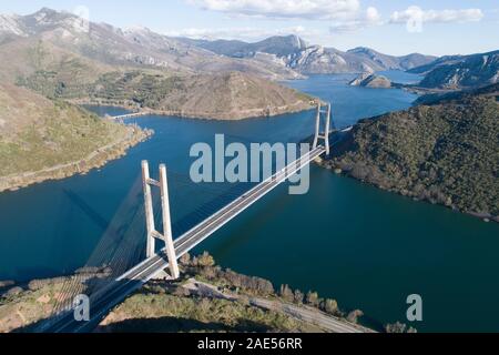 "Barrios de Luna "Reservoir von Luftbildern Drohne Anzeigen. Stockfoto