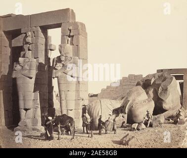 Die ramasseum von El-Kurneh, Theben, Erster Blick; circa 1857 Datum Francis Frith, die ramasseum von El-Kurneh, Theben, der erste Blick, c 1857 Stockfoto