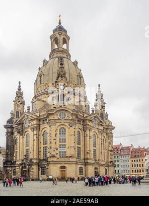 Rekonstruierte Dresdner Frauenkirche Evangelisch-lutherische Liebfrauenkirche Altstadt Dresden Sachsen Deutschland. Stockfoto