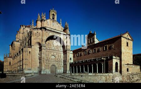 IGLESIA del Convento de San Esteban - SIGLO XVI-ESTILO PLATERESCO. Autor: JUAN DE ALAVA. Lage: Convento de San Esteban. Spanien. SAN ESTEBAN MARTIR. Stockfoto