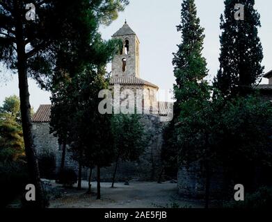 ABSIDES DE LA IGLESIA DE SANTA MARIA - INFLUENCIA LOMBARDA. Ort: Marienkirche. Terrassa. Barcelona. Spanien. Stockfoto