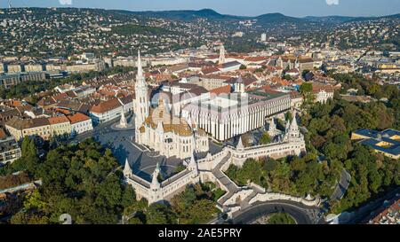 Die Fischerbastei, die Matthiaskirche oder Mátyás Templom, Budapest, Ungarn Stockfoto