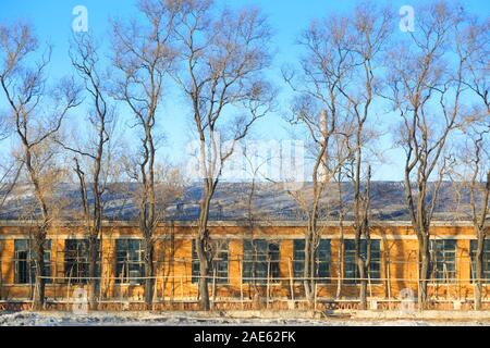 Hegang City, China-15 FEB 2018: verlassene Schule bauen in China Bereich Nord Stockfoto