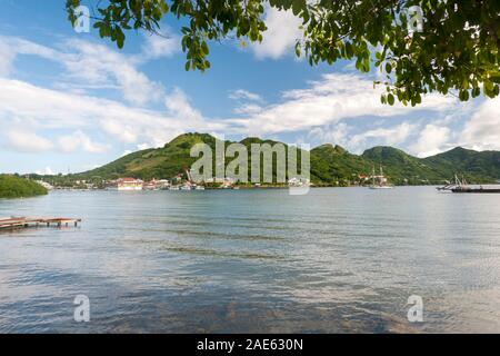 Blick auf Sintra von Santa Catalina Island in Kolumbien. Stockfoto