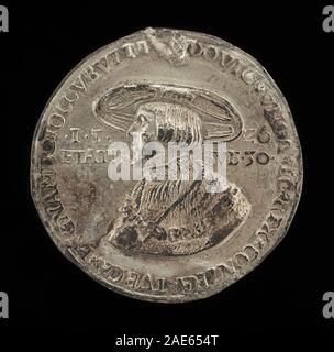 Eine deutsche Münze aus dem 16. Jahrhundert von 1526, die das Porträt von Ludwig II., König von Ungarn und Böhmen, zeigt Gesicht, Krone, Kleidung, Inschriften, und numismatisches Design. Stockfoto