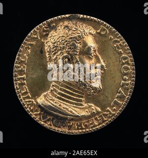Eine deutsche Münze oder Medaille aus dem 16. Jahrhundert von 1568, die Wilhelm V., Herzog von Bayern (1548–1626) auf der Vorderseite darstellt. Das Stück zeigt detaillierte Stiche, heraldische Symbole und historische Darstellung des Herzogs. Stockfoto