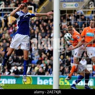 23.Oktober 2010 - Premier League Fußball - Birmingham City Vs Blackpool - Blackpools Keith Südlichen erhält in einer der ganz wenigen Blackpool versucht. Fotograf: Paul Roberts/Ein. Stockfoto