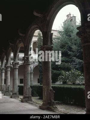 CLAUSTRO RENACENTISTA DEL MONASTERIO DE YUSTE - SIGLO XVI. Lage: Monasterio. CACERES. Spanien. Stockfoto