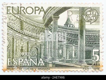 Mérida, Extremadura, Spanien - DIC, 01, 2018 - Stempel in Spanien gedruckt zeigt den Palast von König Carlos V, in Granada. Ca.: 1.978 Stockfoto