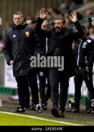 Ostern Road, Edinburgh, Großbritannien. 7. Dezember 2019; Ostern Road, Edinburgh, Schottland; Schottische Premiership Fußball, Hibernian FC im Vergleich zu Aberdeen, Aberdeen Manager Derek McInnes shouts Bestellungen aus dem touchline - Redaktionelle Verwendung Stockfoto