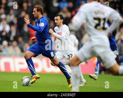 6. Februar 2011 - NPower Meisterschaft Fußball - Swansea Vs Cardiff - Michael Chopra auf dem Angriff. Fotograf: Paul Roberts/OneUpTop/Alamy. Stockfoto