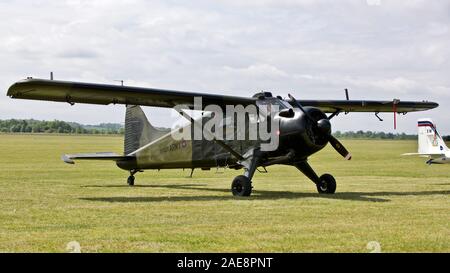 Historische Armee Korps de Havilland Beaver (XP820) auf der Flightline am 2019 Duxford Air Festival Airshow am 26. Mai 2019 Stockfoto