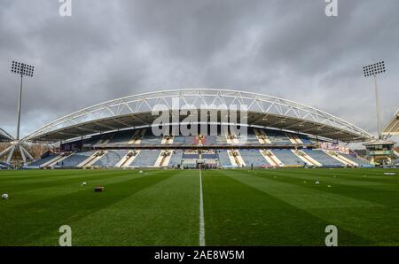 7. Dezember 2019, John Smith's Stadion, Huddersfield, England; Sky Bet Meisterschaft, Huddersfield Town v Leeds United: Allgemeine Ansicht John Smith Stadion Huddersfield. Credit: Dean Williams/News Bilder Stockfoto