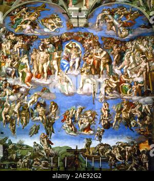 Das Jüngste Gericht von Michelangelo, ein Fresko von der italienischen Renaissance Maler Michelangelo, die den gesamten Altar Wand der Sixtinischen Kapelle im Vatikan. Es ist eine Darstellung des Zweiten Kommens Christi und der endgültigen und ewigen Gericht von Gott der ganzen Menschheit. Stockfoto