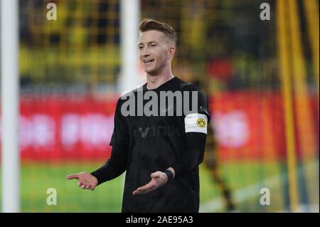 Dortmund, Deutschland. 07 Dez, 2019. firo: 07.12.2019, Fußball, 1.Bundesliga, Saison 2019/2020, BVB, Borussia Dortmund - Fortuna Düsseldorf 5:0 Marco Reus, BVB-Jubel zum 4:0 | Nutzung der weltweiten Kredit: dpa/Alamy leben Nachrichten Stockfoto