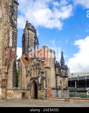 Ruinen der St. Nikolauskirche als 2. Weltkrieg Denkmal Hamburg Deutschland erhalten Stockfoto