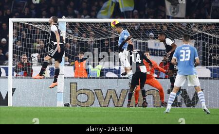 Stadio Olympico, Rom, Italien. 7 Dez, 2019. Serie A Fussball, Lazio gegen Juventus, Lazio der brasilianische Verteidiger Luiz Felipe gewinnt die Kopf- und Kerben für 1-1 in der 48. Minute Credit: Aktion plus Sport/Alamy leben Nachrichten Stockfoto