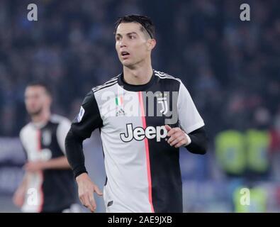 Rom, Italien. 7 Dez, 2019. Cristiano Ronaldo von Juventus Turin in der italienischen Serie A Fußballspiel zwischen SS Lazio und FC Juventus am Olympiastadion Credit: Ciro De Luca/ZUMA Draht/ZUMAPRESS.com/Alamy leben Nachrichten Stockfoto