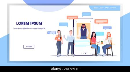 Mit chatten Apps auf digitalen Geräten social network Chat bubble Kommunikation Konzept der Bildschirm des Smartphones online mobile Anwendung in voller Länge horizontale kopieren Raumzeiger Abbildung Geschäftsleute Stock Vektor