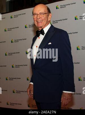 Washington DC, USA. 07 Dez, 2019. United States US-Handelsminister Wilbur L. Ross, Jr. kommt für die formale Artist Abendessen zu Ehren des Empfänger der 42. jährlichen Kennedy Center Honors am United States State Department in Washington, DC am Samstag, 7. Dezember 2019. Die Preisträger 2019 sind: Erde, Wind & Feuer, Sally Field, Linda Ronstadt, Sesamstraße, und Michael Tilson Thomas. Credit: MediaPunch Inc/Alamy leben Nachrichten Stockfoto