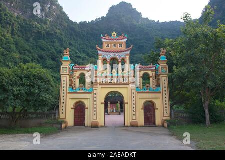 Tempel in der Nähe von Ninh Binh, Vietnam Stockfoto