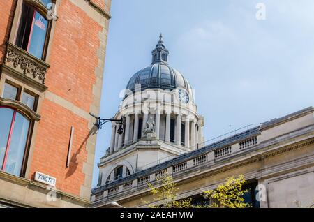 Nottingham, England, 21. April 2015. Blick auf Stadtzentrum Kuppel von King Street Stockfoto