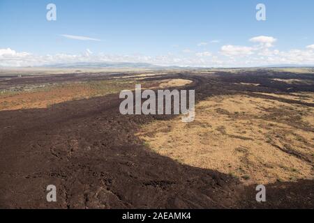 olf Lava Flow sieht aus wie eine Straße auf Big Island, Hawaii, USA Stockfoto