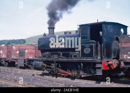 Nzb Dampfmaschine rangieren Kohle wagen, 1969, Dalmellington, West Ayrshire, South West Schottland, Großbritannien Stockfoto