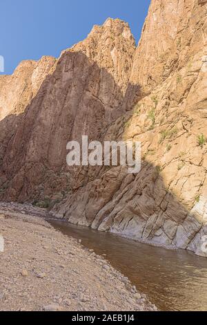 Blick auf den Eingang der Todra-schlucht kommen von Tinghir Stockfoto