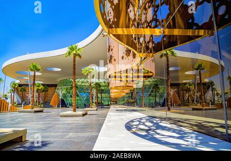 Der neue Flughafen Menara Gebäude mit seiner atemberaubenden architektonischen Design. Marrakesch ist das beliebteste Reiseziel in Marokko. Stockfoto