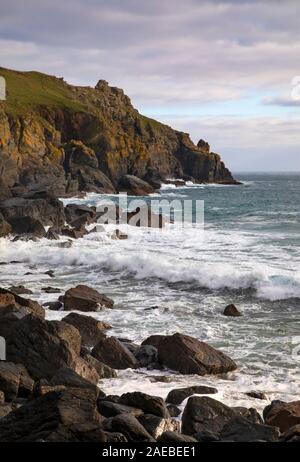 Housel Bay auf die Eidechse, die Küste von Cornwall Stockfoto