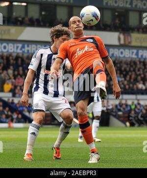 14. April 2012. Fußball - Premiership Fußball - West Bromwich Albion Vs Queens Park Rangers. Bobby Zamora von Queens Park Rangers versucht, einen Overhead Kick in einer Bemühung, den Ball in den Bereich zu erhalten. Fotograf: Paul Roberts/OneUpTop/Alamy. Stockfoto