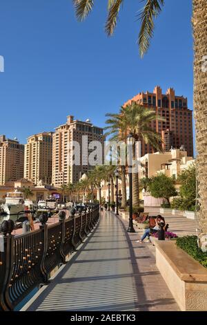 Doha, Qatar, Nov 23. 2019. Porto Arabien auf dem Pearl Island Stockfoto