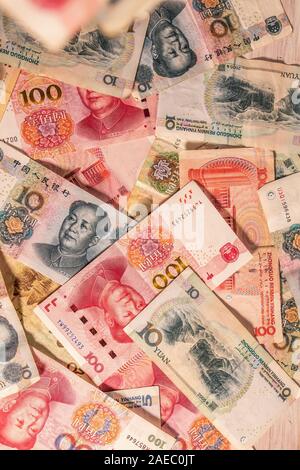 Die Zusammensetzung der Chinesischen Renminbi Yuan RMB. Die Währung. Yuan CNY Banknoten bietet große Möglichkeiten für die Illustration von Themen als Geschäft verwendet werden, Stockfoto