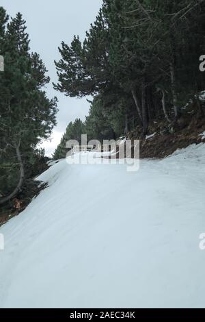 Foto bei Vall de Nuria, Spanien. Herbst im spanisch Pirineos. Stockfoto