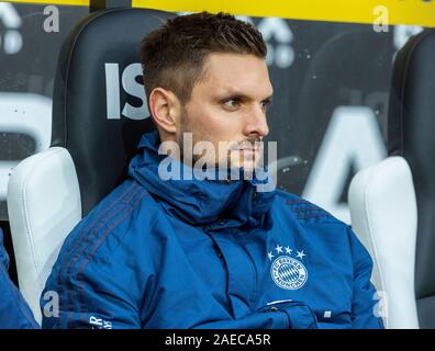 Sport, Fußball, Bundesliga, 2019/2020, Borussia Mönchengladbach gegen FC Bayern München 2-1, Stadion Borussia Park, Spieler Sitzbank, keeper Sven Ulreich (FCB), DFL-Bestimmungen verbieten die Verwendung von Fotografien als BILDSEQUENZEN UND/ODER QUASI-VIDEO Stockfoto