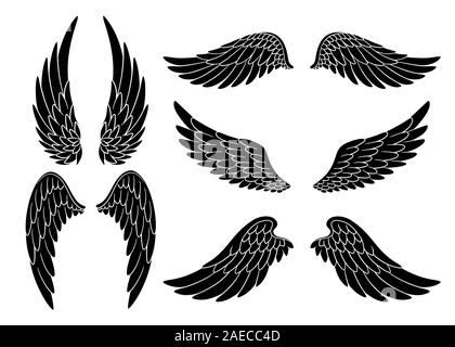 Set von Hand gezeichneten Vogel- oder Engelsflügeln unterschiedlicher Form in offener Position. Set mit schwarzen Doodle-Flügeln Stock Vektor