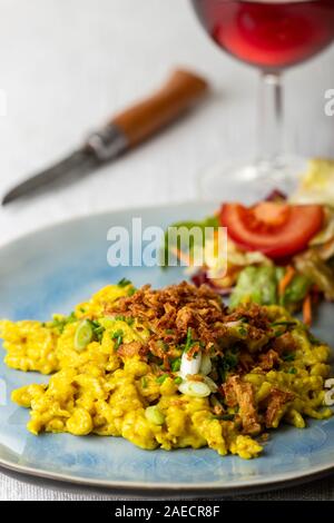 Nahaufnahme des bayerischen Spätzle Teigwaren Stockfoto