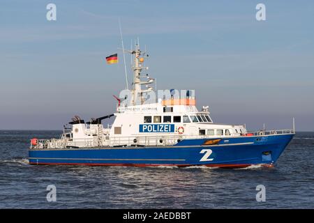 Die Hamburger Polizei Küste Patrouillenboot BURGERMEISTER WEICHMANN auf der Elbe Stockfoto