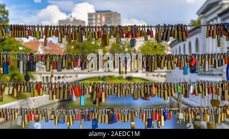 Liebe Brücke über Fluss Ljubljanica canal genannt auch Metzger Brücke in Ljubljana Altstadt Stockfoto