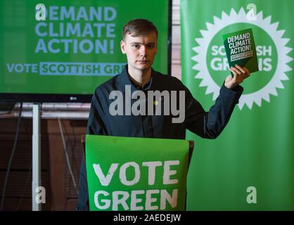 Glasgow, UK. 25. November 2019. Im Bild: Cameron Glasgow - Schottische Kandidat für Livingston. Credit: Colin Fisher/Alamy Leben Nachrichten. Stockfoto