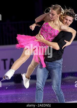 Turin, Italien, 08 Dez 2019, Grand Prix - Gala alexandra Stepanowa und Ivan bukin (Russland - 4 nd Senior Ice Dance) während der ISU Grand Prix - Ausstellung Gala - Ice Sports - Kreditkarten: LPS/Claudio Benedetto/Alamy leben Nachrichten Stockfoto