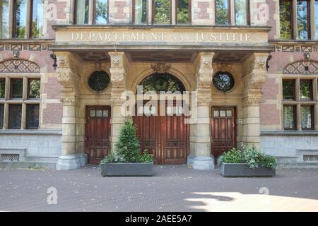 Department van Justitiie - Gebäude des Justizministeriums, den Haag, Niederlande. Stockfoto