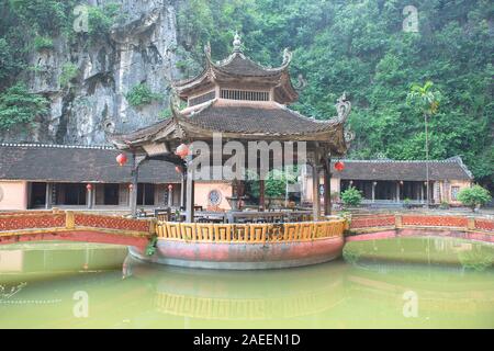 Co Vien Lau ein altes Dorf in der Trang an Komplex, wurde zum UNESCO-Weltkulturerbe erklärt Natur-und Kulturdenkmal.Ninh Binh Provinz, Vietna Stockfoto