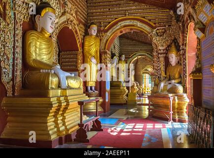 Innenraum der Thanboddhay Pagode, einzigartige Tempel Gehäuse über 500000 Bilder des Buddha, Monywa, Myanmar Stockfoto