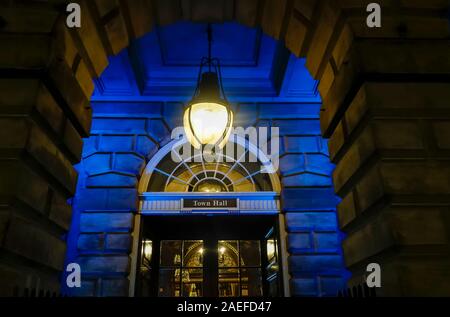 Liverpool Rathaus bei Nacht, England Stockfoto