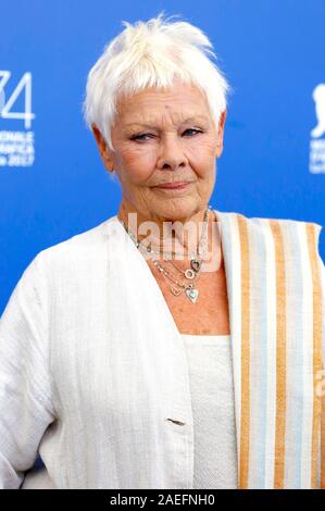 Judi Dench während der "Victoria & Abdul' Fotoshooting auf dem 74. Internationalen Filmfestival von Venedig im Palazzo del Casino on September 03, 2017 in Venedig, Italien | Verwendung weltweit Stockfoto