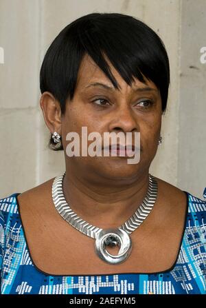 Doreen Lawrence am 20. Jahrestag gedenken an den Tod von Stephen Lawrence. Stockfoto